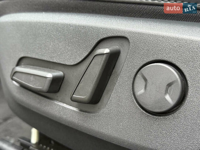 Белый Киа Niro, объемом двигателя 0 л и пробегом 24 тыс. км за 24700 $, фото 58 на Automoto.ua