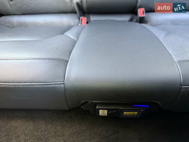 Киа Niro 2023 в Умани на Automoto.ua Белый Киа Niro, объемом двигателя 0 л и пробегом 83 тыс. км за 24600 $, фото 78 на Automoto.ua