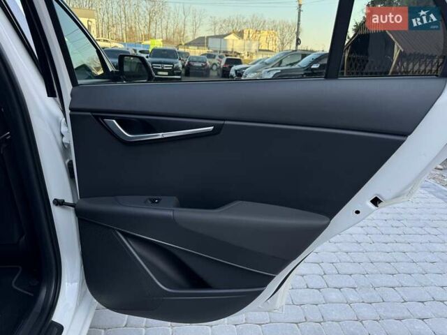 Белый Киа Niro, объемом двигателя 0 л и пробегом 6 тыс. км за 26800 $, фото 20 на Automoto.ua