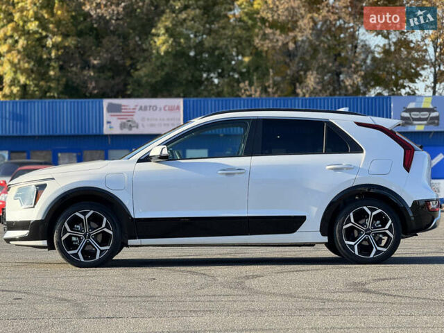 Белый Киа Niro, объемом двигателя 1.58 л и пробегом 15 тыс. км за 27800 $, фото 24 на Automoto.ua