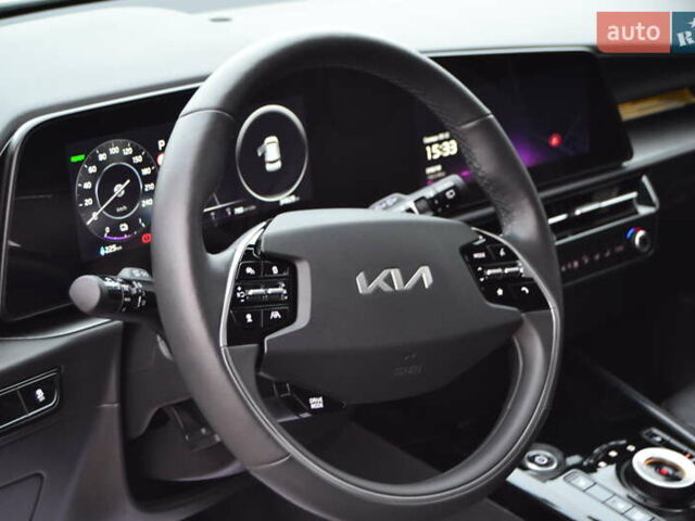 Белый Киа Niro, объемом двигателя 0 л и пробегом 33 тыс. км за 27999 $, фото 91 на Automoto.ua