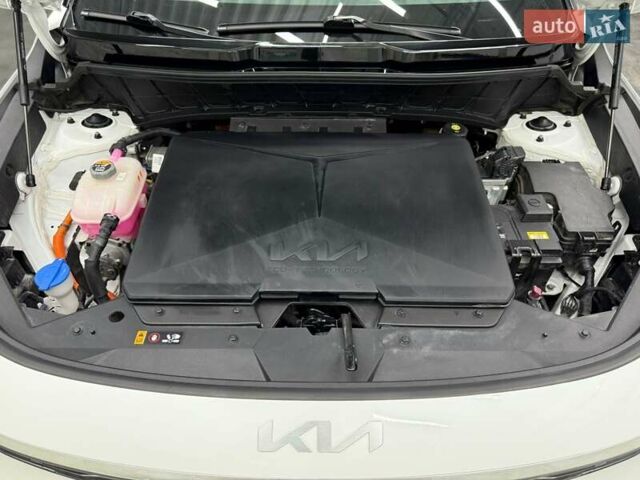Белый Киа Niro, объемом двигателя 0 л и пробегом 44 тыс. км за 29759 $, фото 11 на Automoto.ua