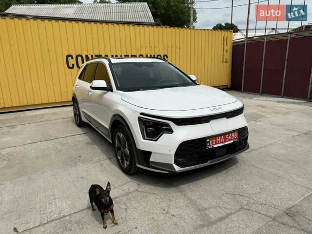 Белый Киа Niro, объемом двигателя 0 л и пробегом 59 тыс. км за 24900 $, фото 3 на Automoto.ua