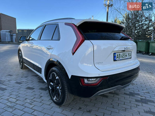 Білий Кіа Niro, об'ємом двигуна 0 л та пробігом 5 тис. км за 27980 $, фото 10 на Automoto.ua