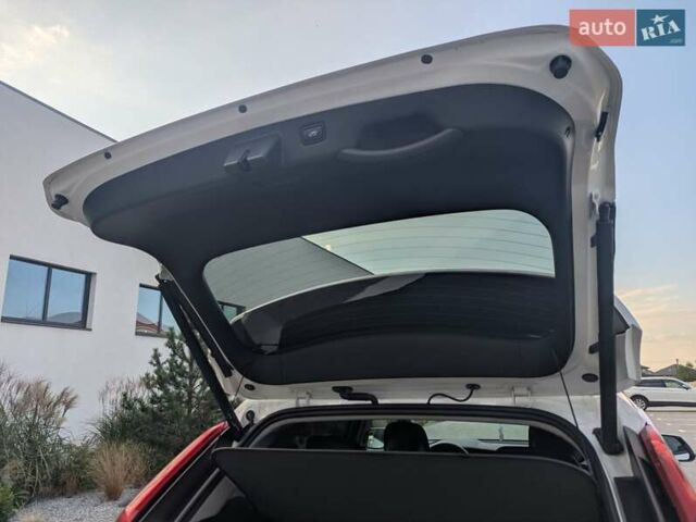 Белый Киа Niro, объемом двигателя 0 л и пробегом 24 тыс. км за 24550 $, фото 34 на Automoto.ua