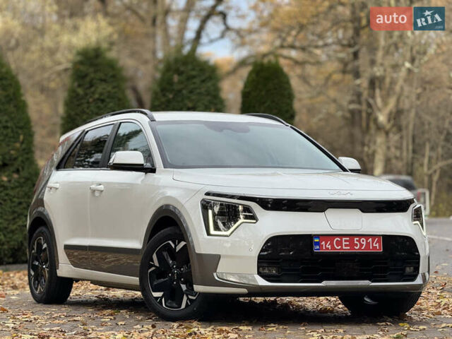 Білий Кіа Niro, об'ємом двигуна 0 л та пробігом 85 тис. км за 26899 $, фото 28 на Automoto.ua