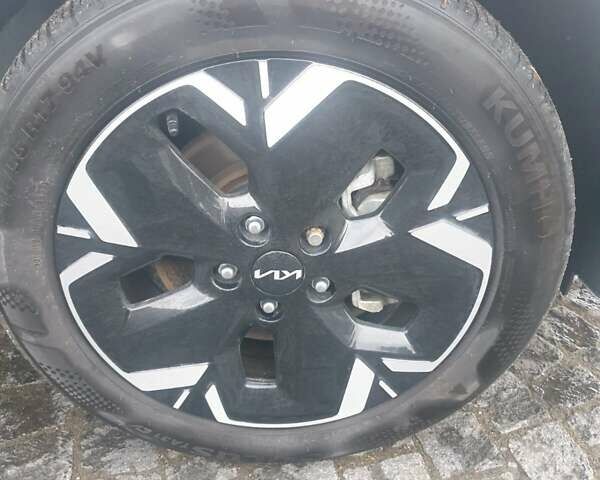 Білий Кіа Niro, об'ємом двигуна 0 л та пробігом 31 тис. км за 23500 $, фото 13 на Automoto.ua