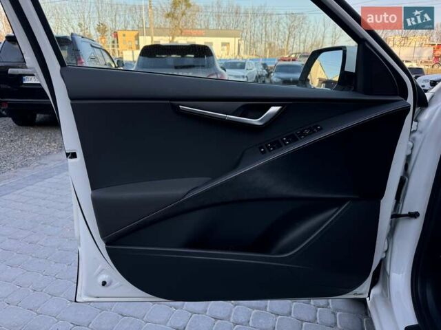 Белый Киа Niro, объемом двигателя 0 л и пробегом 6 тыс. км за 26800 $, фото 18 на Automoto.ua