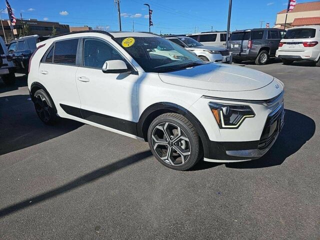 Белый Киа Niro, объемом двигателя 0 л и пробегом 12 тыс. км за 12000 $, фото 1 на Automoto.ua