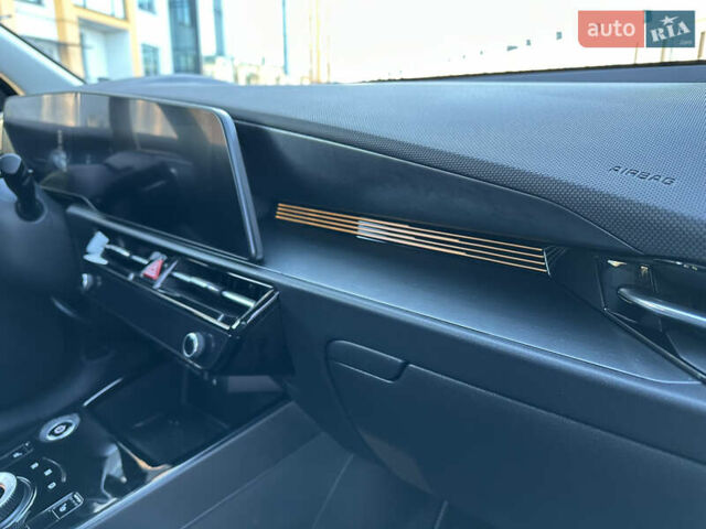Білий Кіа Niro, об'ємом двигуна 0 л та пробігом 5 тис. км за 27980 $, фото 56 на Automoto.ua