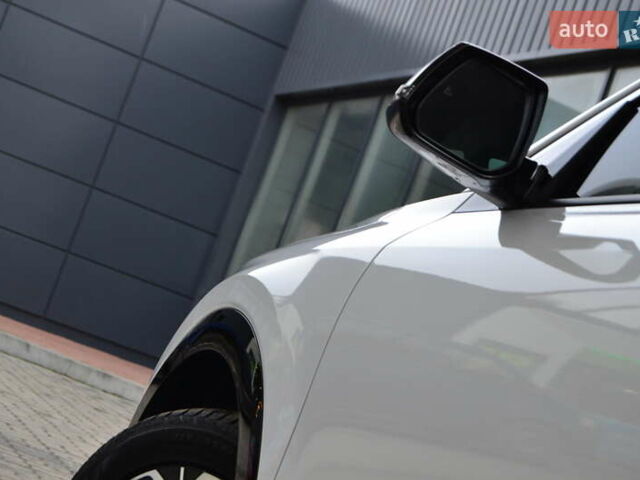 Белый Киа Niro, объемом двигателя 0 л и пробегом 33 тыс. км за 27999 $, фото 48 на Automoto.ua