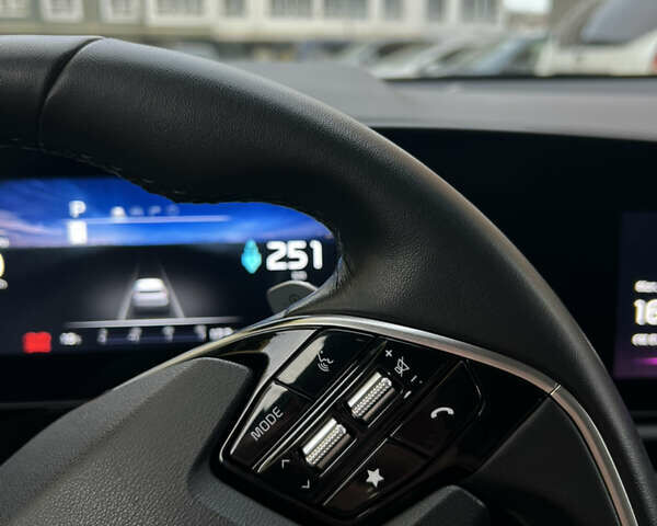 Белый Киа Niro, объемом двигателя 0 л и пробегом 120 тыс. км за 20000 $, фото 27 на Automoto.ua