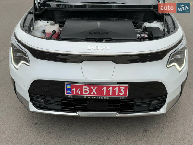 Киа Niro 2023 в Дрогобыче на Automoto.ua Белый Киа Niro, объемом двигателя 0 л и пробегом 57 тыс. км за 23850 $, фото 110 на Automoto.ua