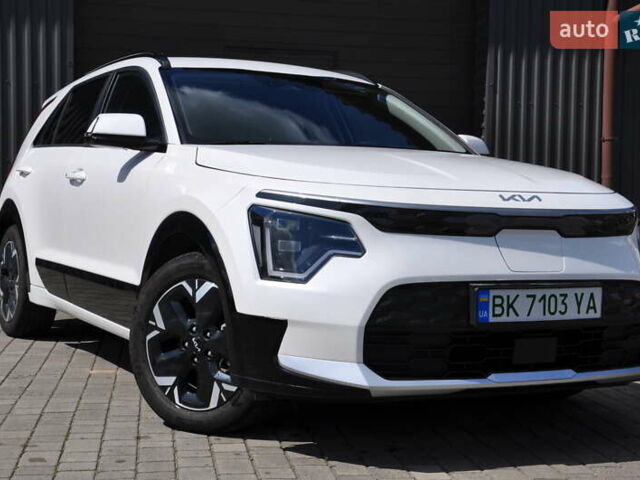 Белый Киа Niro, объемом двигателя 0 л и пробегом 4 тыс. км за 24500 $, фото 4 на Automoto.ua