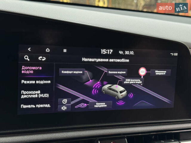 Білий Кіа Niro, об'ємом двигуна 0 л та пробігом 85 тис. км за 26899 $, фото 129 на Automoto.ua