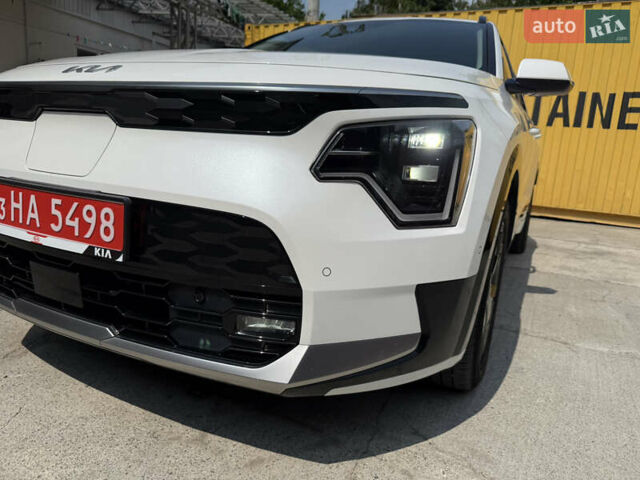 Белый Киа Niro, объемом двигателя 0 л и пробегом 59 тыс. км за 24900 $, фото 46 на Automoto.ua