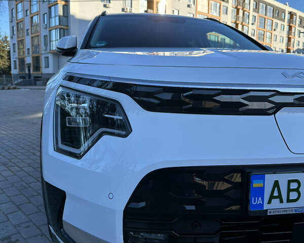 Білий Кіа Niro, об'ємом двигуна 0 л та пробігом 5 тис. км за 27980 $, фото 26 на Automoto.ua