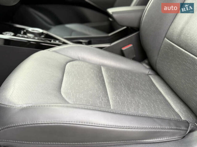 Белый Киа Niro, объемом двигателя 0 л и пробегом 24 тыс. км за 24700 $, фото 60 на Automoto.ua