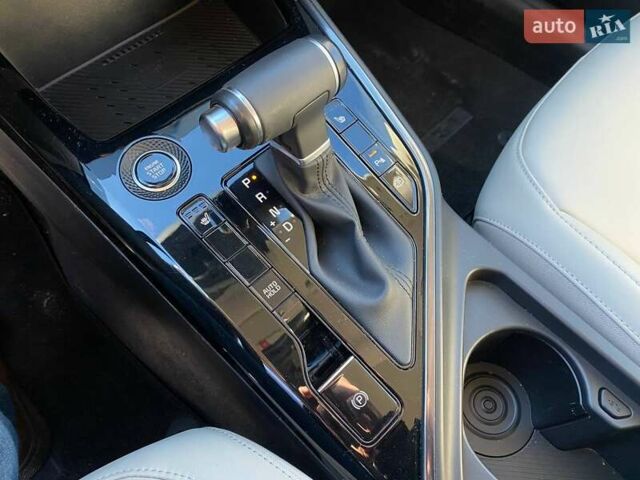 Білий Кіа Niro, об'ємом двигуна 1.6 л та пробігом 19 тис. км за 22900 $, фото 18 на Automoto.ua