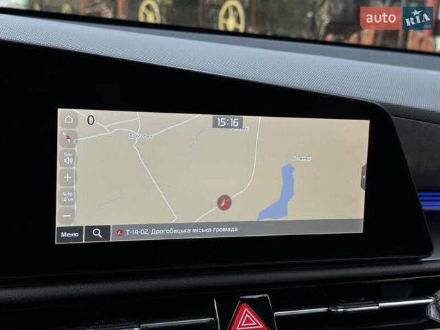 Білий Кіа Niro, об'ємом двигуна 0 л та пробігом 85 тис. км за 26899 $, фото 127 на Automoto.ua