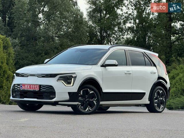 Киа Niro 2023 в Дрогобыче на Automoto.ua Белый Киа Niro, объемом двигателя 0 л и пробегом 57 тыс. км за 23850 $, фото 14 на Automoto.ua