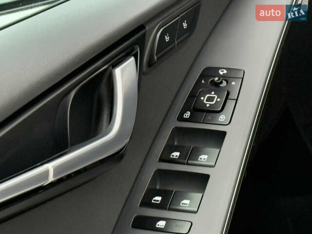 Киа Niro 2023 в Дрогобыче на Automoto.ua Белый Киа Niro, объемом двигателя 0 л и пробегом 57 тыс. км за 23850 $, фото 47 на Automoto.ua