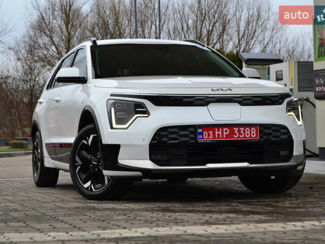 Белый Киа Niro, объемом двигателя 0 л и пробегом 33 тыс. км за 27999 $, фото 73 на Automoto.ua