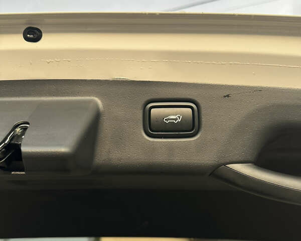 Белый Киа Niro, объемом двигателя 0 л и пробегом 1 тыс. км за 27999 $, фото 13 на Automoto.ua