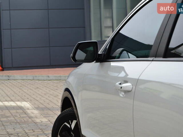 Белый Киа Niro, объемом двигателя 0 л и пробегом 33 тыс. км за 27999 $, фото 33 на Automoto.ua