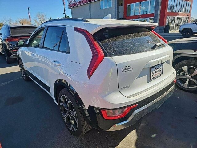 Белый Киа Niro, объемом двигателя 0 л и пробегом 12 тыс. км за 12000 $, фото 3 на Automoto.ua