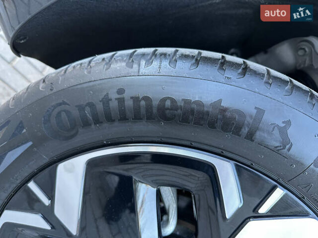 Білий Кіа Niro, об'ємом двигуна 0 л та пробігом 5 тис. км за 27980 $, фото 79 на Automoto.ua