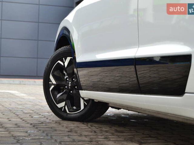 Белый Киа Niro, объемом двигателя 0 л и пробегом 33 тыс. км за 27999 $, фото 36 на Automoto.ua