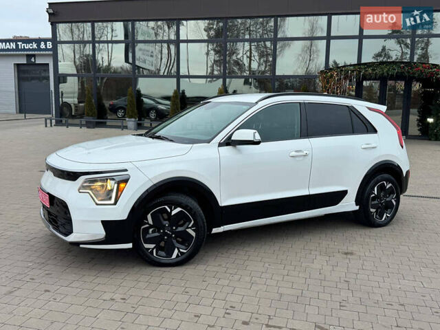 Білий Кіа Niro, об'ємом двигуна 0 л та пробігом 49 тис. км за 21500 $, фото 4 на Automoto.ua