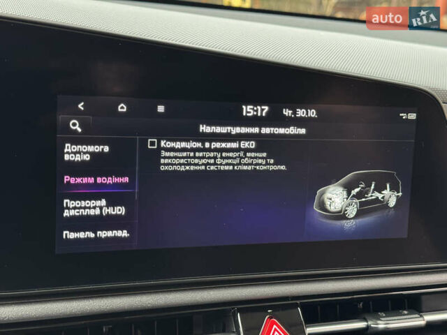 Білий Кіа Niro, об'ємом двигуна 0 л та пробігом 85 тис. км за 26899 $, фото 130 на Automoto.ua