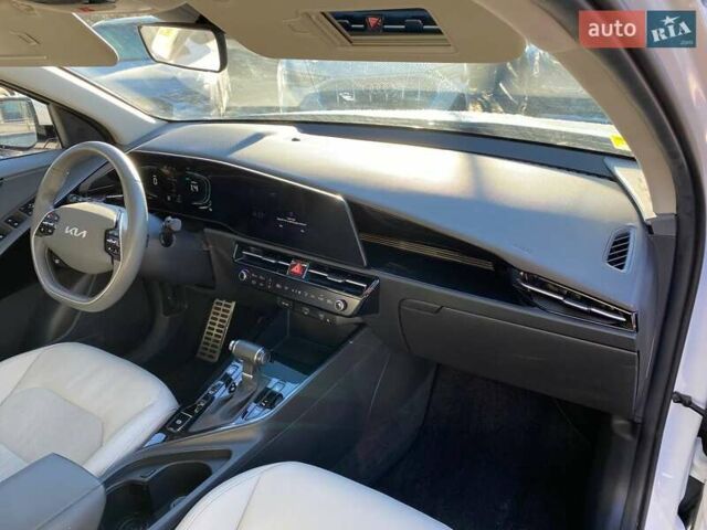 Білий Кіа Niro, об'ємом двигуна 1.6 л та пробігом 19 тис. км за 22900 $, фото 8 на Automoto.ua