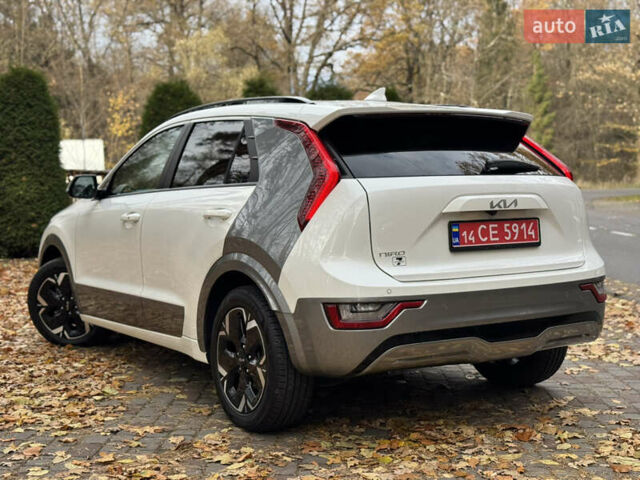 Білий Кіа Niro, об'ємом двигуна 0 л та пробігом 85 тис. км за 26899 $, фото 82 на Automoto.ua