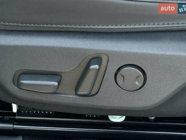 Білий Кіа Niro, об'ємом двигуна 0 л та пробігом 27 тис. км за 18700 $, фото 23 на Automoto.ua