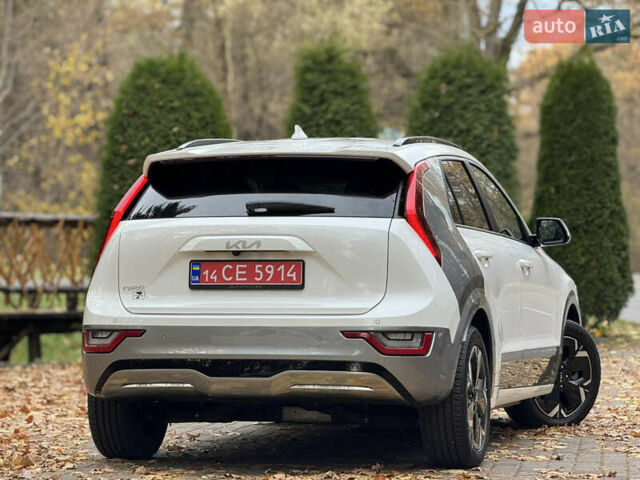 Білий Кіа Niro, об'ємом двигуна 0 л та пробігом 85 тис. км за 26899 $, фото 56 на Automoto.ua