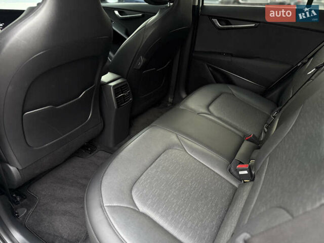 Белый Киа Niro, объемом двигателя 0 л и пробегом 24 тыс. км за 24700 $, фото 103 на Automoto.ua