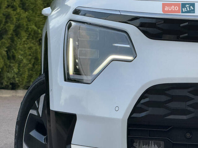Киа Niro 2023 в Дрогобыче на Automoto.ua Белый Киа Niro, объемом двигателя 0 л и пробегом 57 тыс. км за 23850 $, фото 5 на Automoto.ua