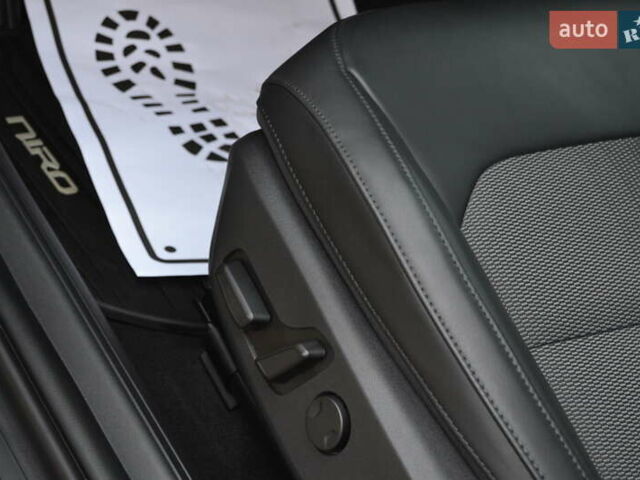 Белый Киа Niro, объемом двигателя 0 л и пробегом 33 тыс. км за 27999 $, фото 93 на Automoto.ua