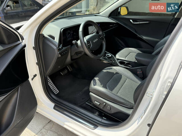 Белый Киа Niro, объемом двигателя 0 л и пробегом 59 тыс. км за 24900 $, фото 14 на Automoto.ua