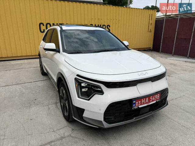 Белый Киа Niro, объемом двигателя 0 л и пробегом 59 тыс. км за 24900 $, фото 86 на Automoto.ua