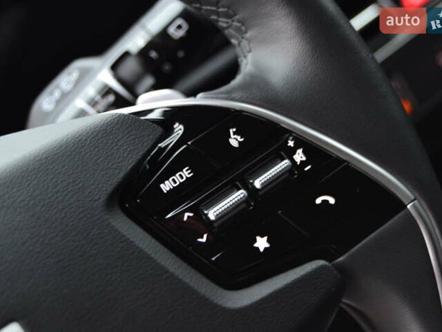 Белый Киа Niro, объемом двигателя 0 л и пробегом 33 тыс. км за 27999 $, фото 89 на Automoto.ua