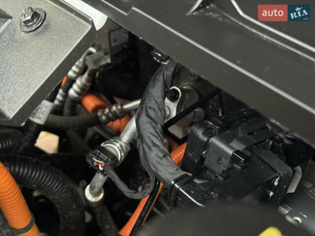 Білий Кіа Niro, об'ємом двигуна 0 л та пробігом 85 тис. км за 26899 $, фото 191 на Automoto.ua