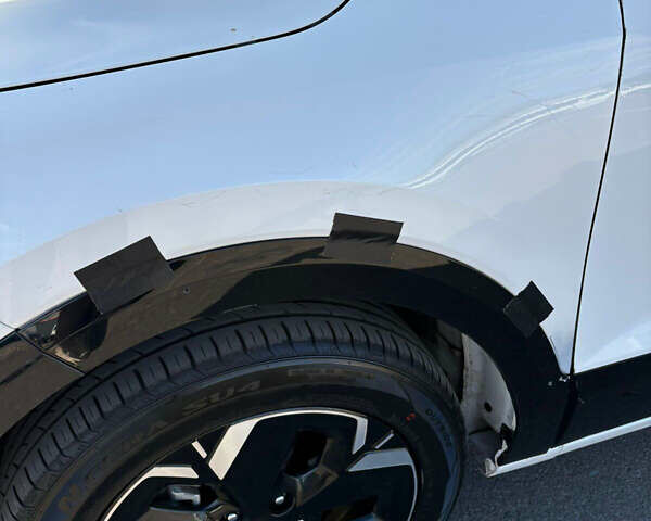 Белый Киа Niro, объемом двигателя 0 л и пробегом 28 тыс. км за 20499 $, фото 9 на Automoto.ua