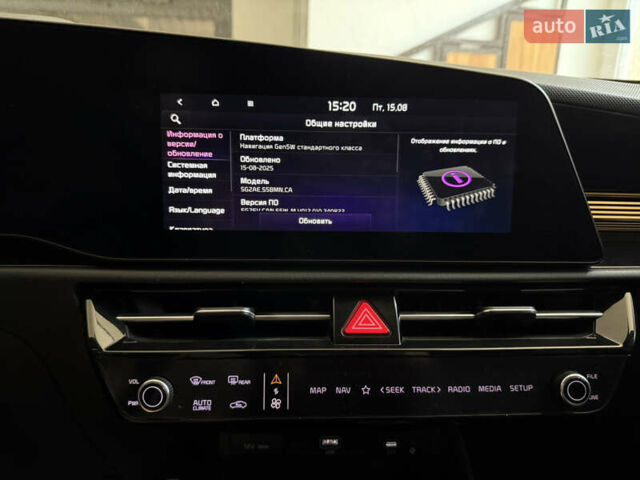 Киа Niro 2023 в Умани на Automoto.ua Белый Киа Niro, объемом двигателя 0 л и пробегом 83 тыс. км за 24600 $, фото 12 на Automoto.ua