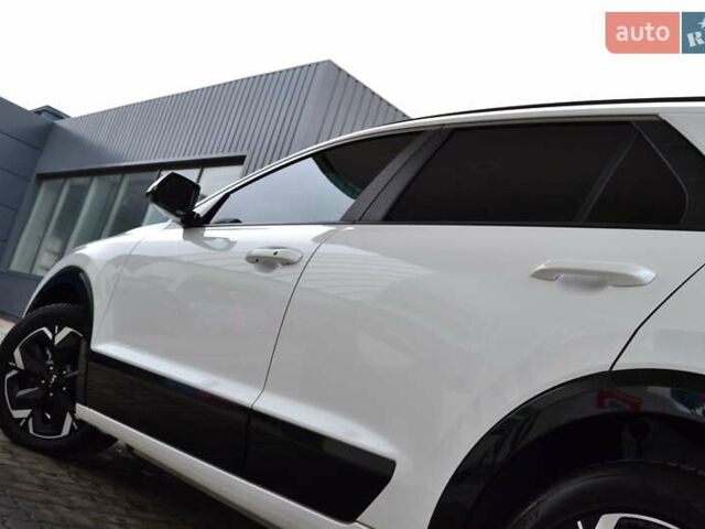 Белый Киа Niro, объемом двигателя 0 л и пробегом 33 тыс. км за 27999 $, фото 38 на Automoto.ua