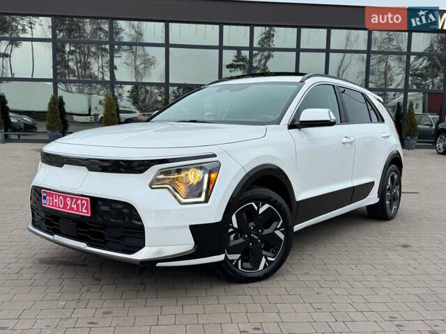 Білий Кіа Niro, об'ємом двигуна 0 л та пробігом 49 тис. км за 21500 $, фото 3 на Automoto.ua