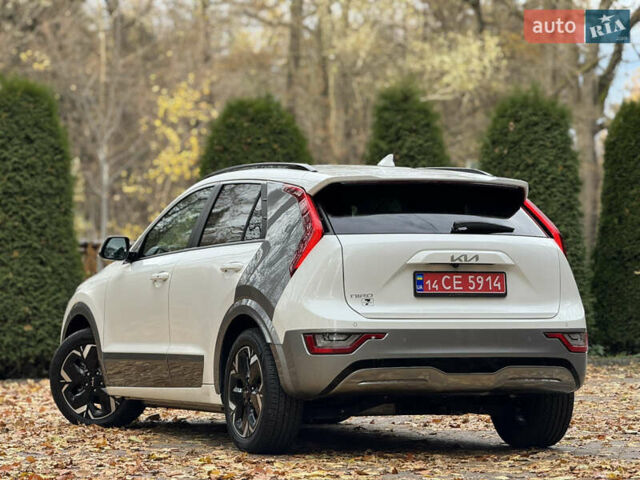 Білий Кіа Niro, об'ємом двигуна 0 л та пробігом 85 тис. км за 26899 $, фото 79 на Automoto.ua
